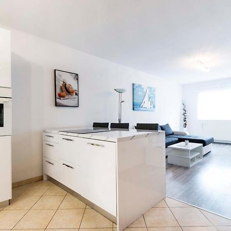 Apartment Elena Pula Extérieur photo