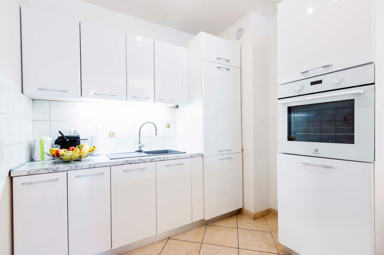Apartment Elena Pula Extérieur photo